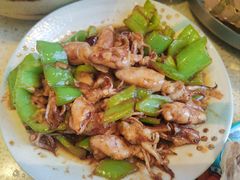-蚝堡·生蚝海鲜烧烤物种起源•海肠捞饭(刘公岛店)