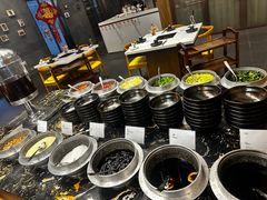 自助调料区-星湖特色餐厅· 三岔湖环球融创天堂洲际酒店