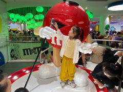 -m豆巧克力世界(上海世茂广场店)