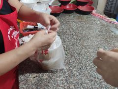 -张阿三馄饨店