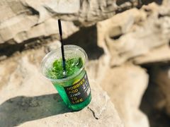 -ZING COFFEE 镜咖啡