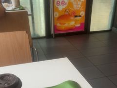 -麦当劳(假日广场店)