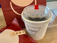 百利甜美式-Manner Coffee(芮欧百货店)