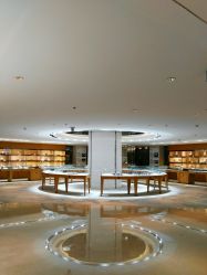 -北京七彩云南翡翠珠宝旗舰店(月坛店)