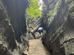 -梭布垭石林景区