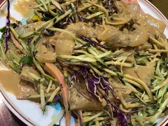 -鑫渔港海鲜本地菜·山海关浑锅(东戴河店)