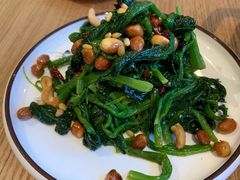 果仁菠菜-金豆角砂锅焖面(安贞店)