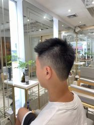 -菲·木田moontin造型salon