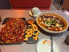 -川芙蓉·市井老川菜(长寿路店)