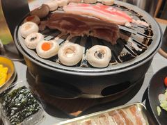 -草家酱蟹炭火烤肉店(珲春南路一店)