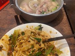 -周小波重庆小面·重庆名小吃(邹容路店)