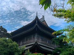 -龙华寺