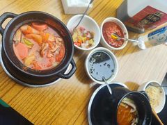 -李记特色罐罐米线(重庆中环大厦店)