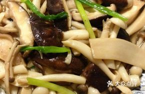 Stir-fried Mixed Mushrooms