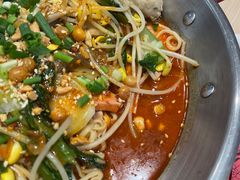 -每味每客·重庆麻辣烫(拓展大厦店)