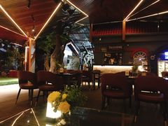 -爵士花园音乐酒吧餐厅