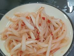 -周良天山牛杂城(天山路总店)