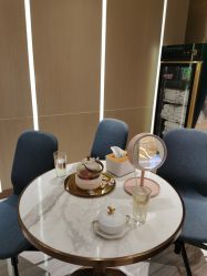 -苑苑vbeauty科技美容SPA