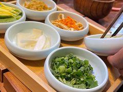 -银米·云南传统过桥米线(双廊黑金冠店)