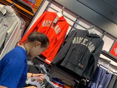 -宁波杉井奥特莱斯广场