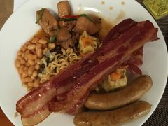 -芽庄日出海滩水疗酒店