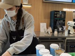 -沪上阿姨·臻选茶饮(上海环球港店)