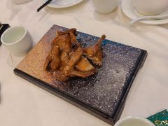 -五谷芳乳鸽王(梅沙老店)