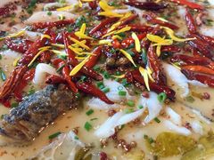 -江渔儿酸菜鱼专门店(明珠广场店)