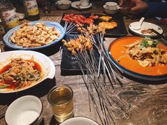 -六福烧烤酒馆(秦隆步行街店)