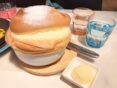 -港丽餐厅(高德置地店)