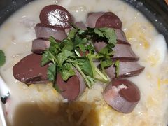 东北杀猪菜-關東雪东北菜(中庚漫游城店)