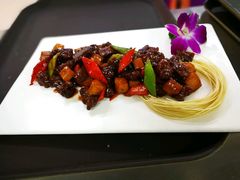 杏鲍菇黑椒牛肉粒-喜满堂 望喜园·融合菜