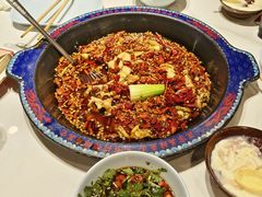 -何师傅美蛙鱼头(汉街店)