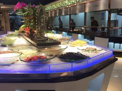 -享遇.锅姥姥牛排海鲜自助(小寨店)