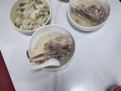 -周震馄饨