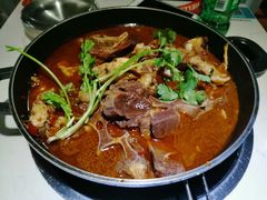 -运气牛自助酱大骨火锅(南京东路店)