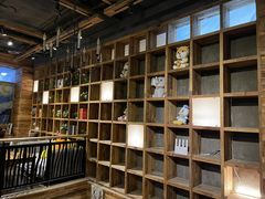-雨舍咖啡(汉神购物广场咖啡街区店)