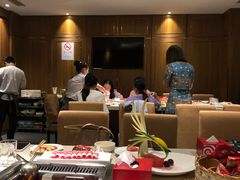 大堂-海底捞火锅鲜切牛肉主题店(长寿路店)