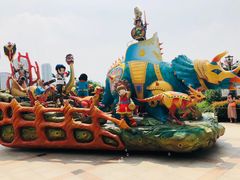 花车巡游-中华恐龙园