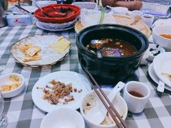 -快乐海鲜酒楼(滇池路店)