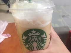 -星巴克(深圳龙岗广百店)