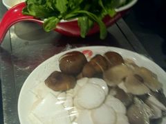 -海底捞火锅(吴中路店)