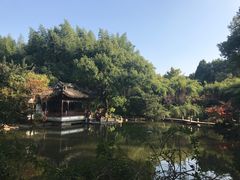 -汇龙潭
