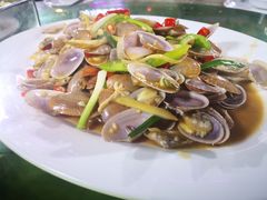 -四川小胡子海鲜(丁村万人海鲜广场店)