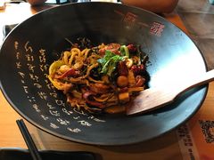 -川人上灶—一麻一辣(汇通新天地店)