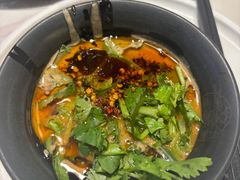 -德林酸菜鱼火锅(南丹店)