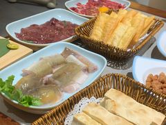 -四点金粥底火锅(沂州里店)