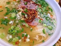 -萍姨抻面馆·鸡架冒菜(清湖店)