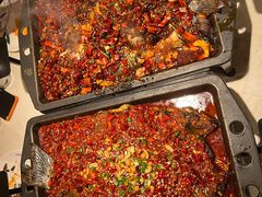 -江边城外烤全鱼(世茂广场店)