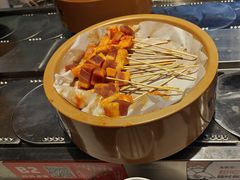-龍歌自助小火锅(市北CBD万达店)